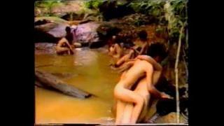 หนังโป๊ไทยxxx ทริปเที่ยวน้ำตก วัยรุ่นหนุ่มสาวเย็ดริมน้ำตกสุดมันส์