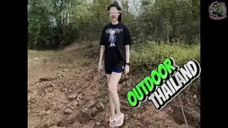 หนังXไทยวัยรุ่นน้องนุ่นสาวไทยหุ่นดี แฟนหนุ่มชวนเข้าป่าเล่นเย็ดหีOutdoorในป่าอย่างมันเลย
