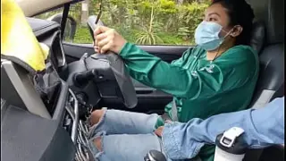 ดูหนังโป๊xxxไทยเด็ด Grab แกร็บสาวเงี่ยนหี ผู้โดยสารหนุ่มเลยพาไปขี่ควยที่บ้านเย็ดกันมันเลยจ้า